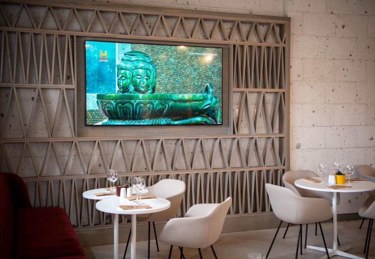 Novotel Аріка Екстер'єр фото